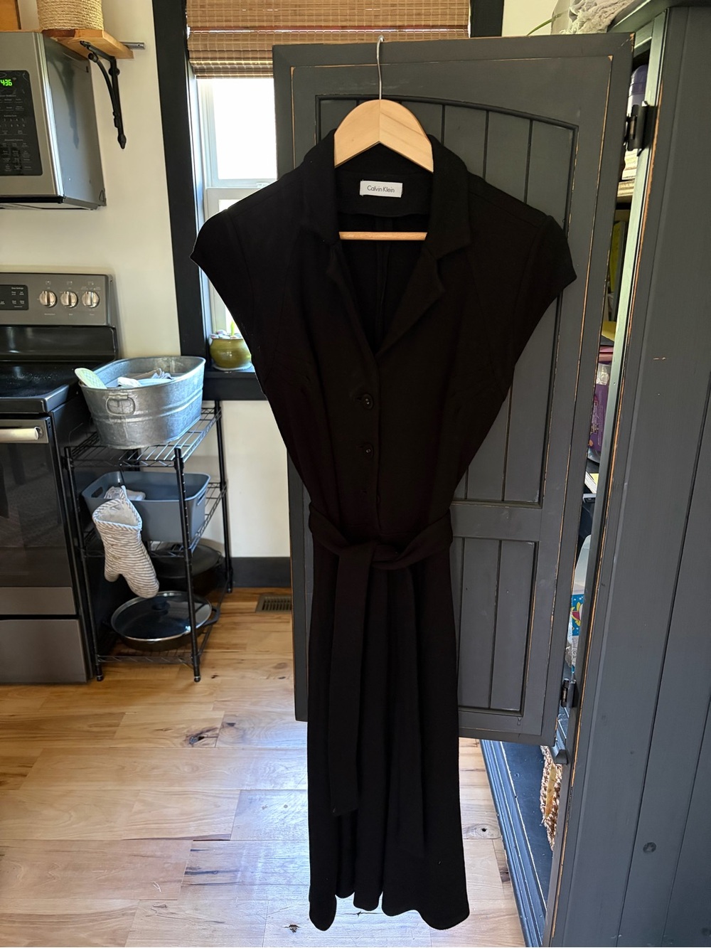 Calvin Klein Black Cap-Sleeve Midi Shirt Dress with Tie Belt
